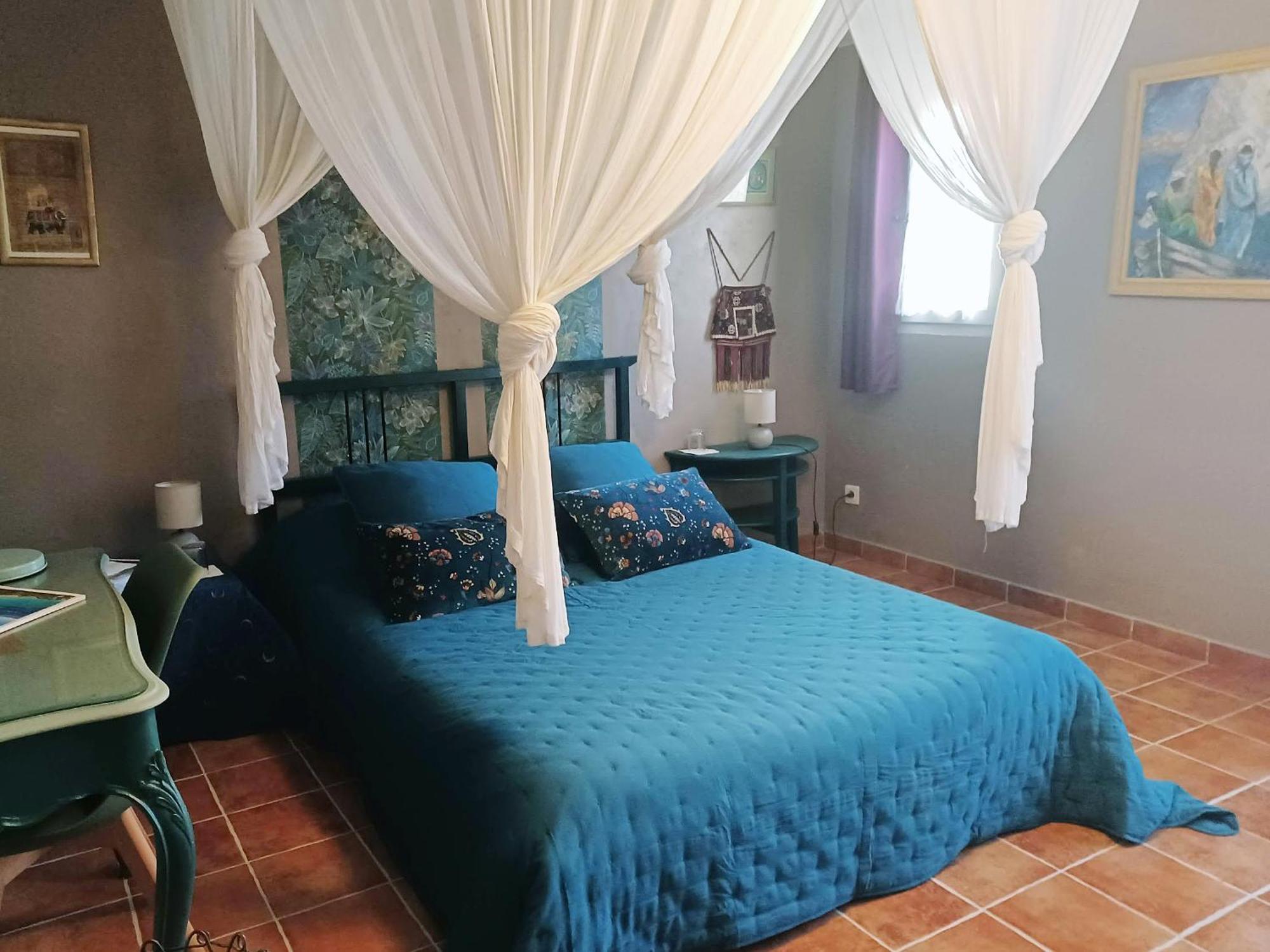 Une Chambre En Provence Correns Экстерьер фото